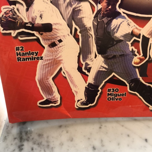 Marlins Paper Binder - Picture 4 of 8